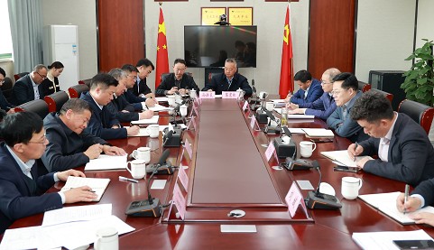 張乃文調(diào)研悅達專用車公司1_眸目壓縮.jpg